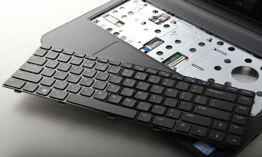 Notebook Klavye Değişimi