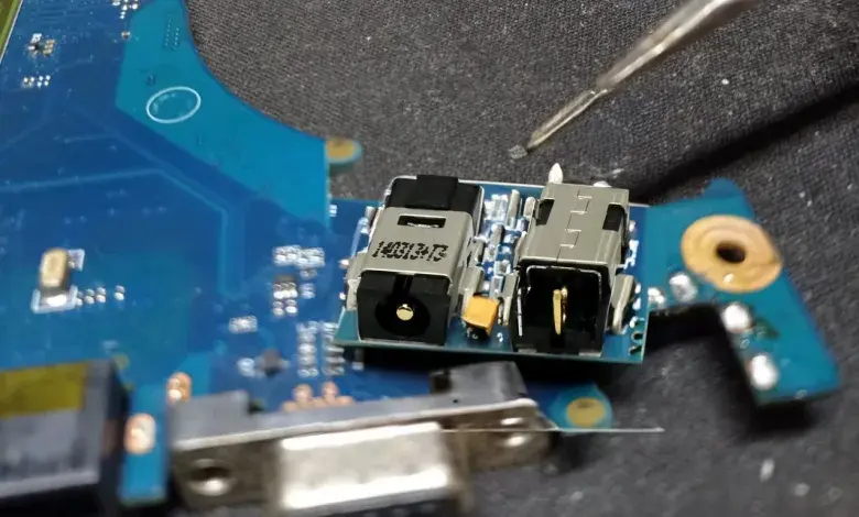 PackardBell Notebook Charging Socket Repair