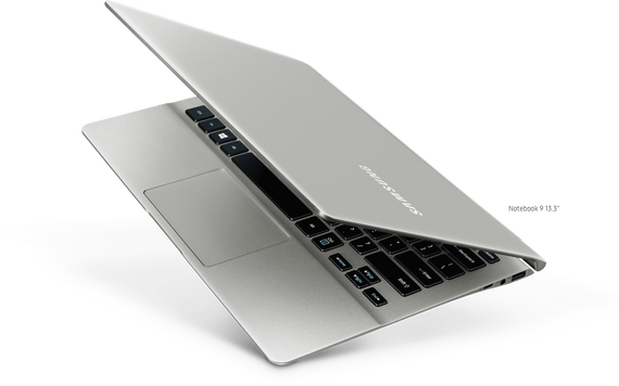 Samsung Laptop Ekran Değişimi